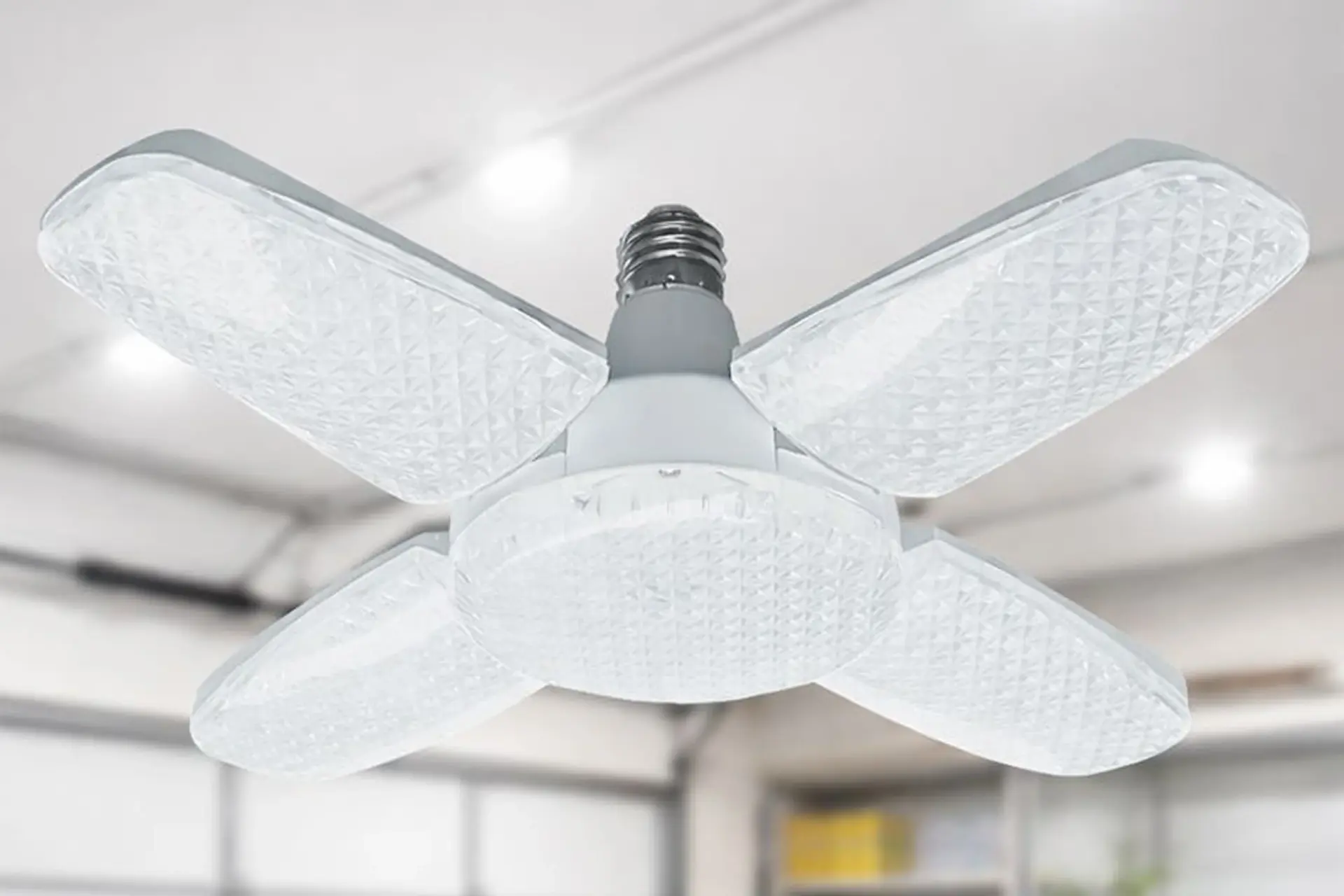 Cata Ct-1150 52W Kristal Pervane Led Ampul (Beyaz Işık)